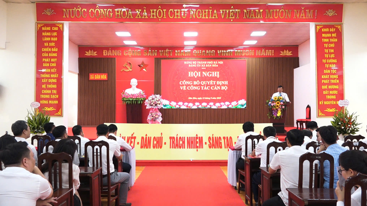 Hội nghị công bố và trao quyết định bổ nhiệm Chánh Văn phòng Đảng ủy xã Dân Hòa- Ảnh 8.
