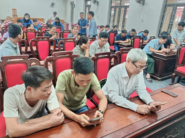 Thạch Thất đồng hành cùng người dân thực hiện Chuyển đổi số.- Ảnh 8.