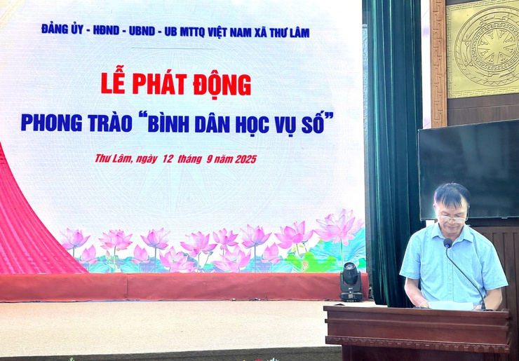 Thư Lâm tổ chức Lễ phát động phong trào "Bình dân học vụ số" và triển khai Ứng dụng công nghệ AI trong trường học năm học 2025-2026- Ảnh 9.