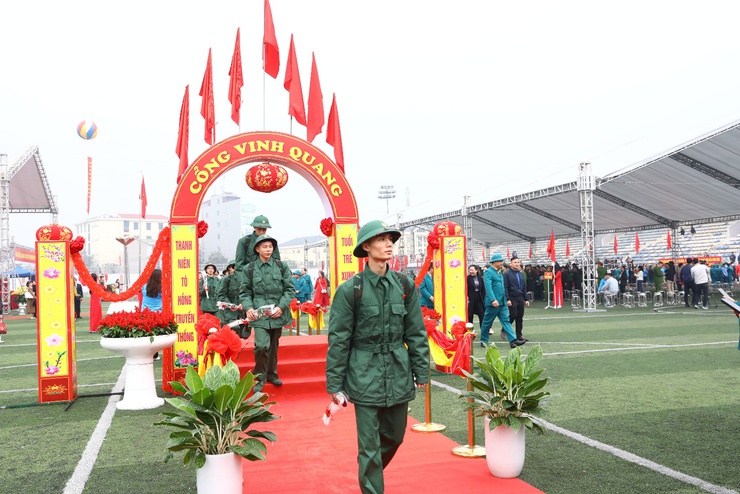 Hoài Đức triển khai kế hoạch rà soát nguồn nam công dân trong độ tuổi nhập ngũ và tham gia nghĩa vụ Công an nhân dân năm 2026- Ảnh 1.