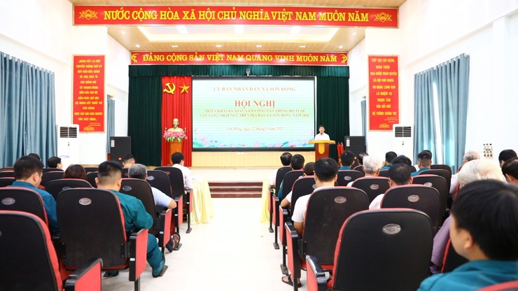 UBND xã Sơn Đồng tổ chức triển khai rà soát nam thanh niên trong độ tuổi sẵn sàng nhập ngũ năm 2026- Ảnh 1.