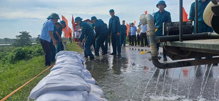 XÃ HÁT MÔN TỔ CHỨC DIỄN TẬP PHÒNG, CHỐNG THIÊN TAI- Ảnh 5.