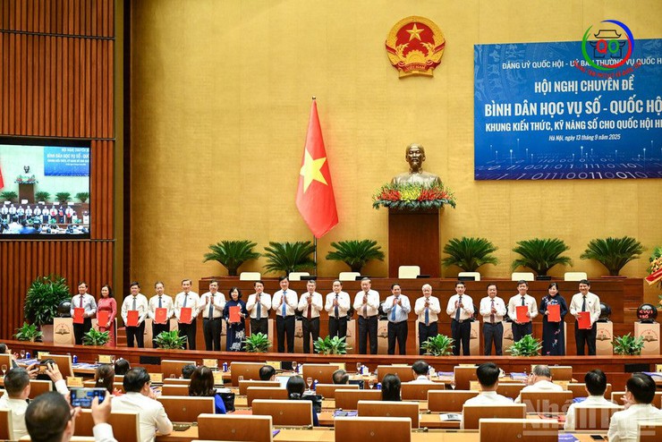 Bình dân học vụ số' phải trở thành phong trào cách mạng, toàn dân, toàn diện, bao trùm, sâu rộng- Ảnh 7.