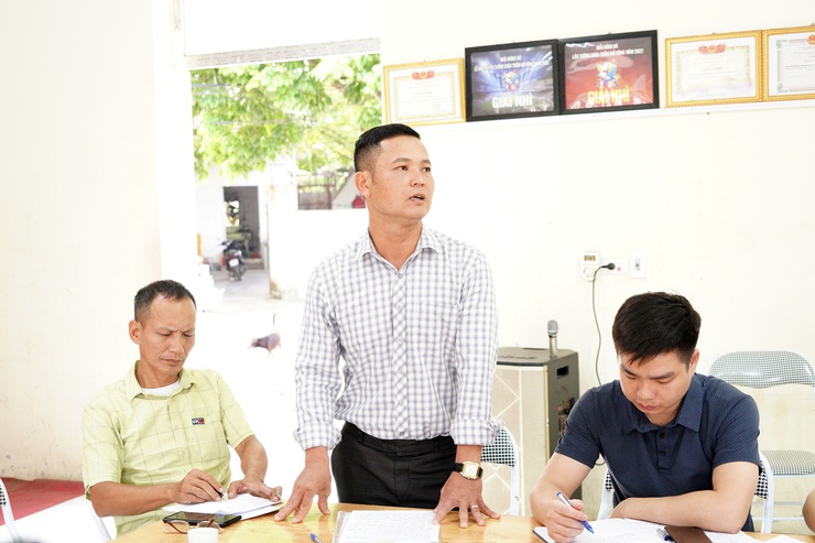Đảng ủy phường Chương Mỹ tổ chức hội nghị làm việc với các Chi bộ, thôn và đơn vị khu vực Phụng Châu- Ảnh 4.