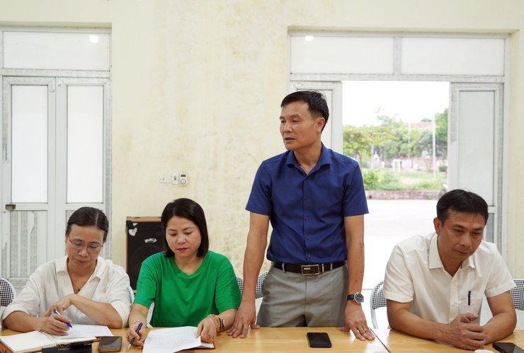 Đảng ủy phường Chương Mỹ tổ chức hội nghị làm việc với các Chi bộ, thôn và đơn vị khu vực Phụng Châu- Ảnh 8.