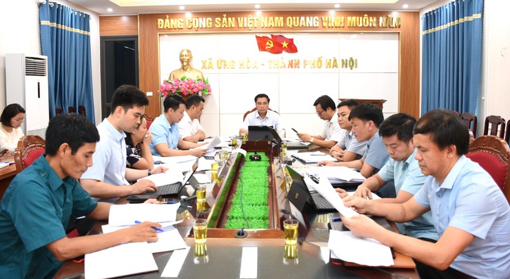 UBND XÃ ỨNG HÒA TỔ CHỨC HỘI NGHỊ GIAO BAN CÔNG TÁC THÁNG 9/2025- Ảnh 1.