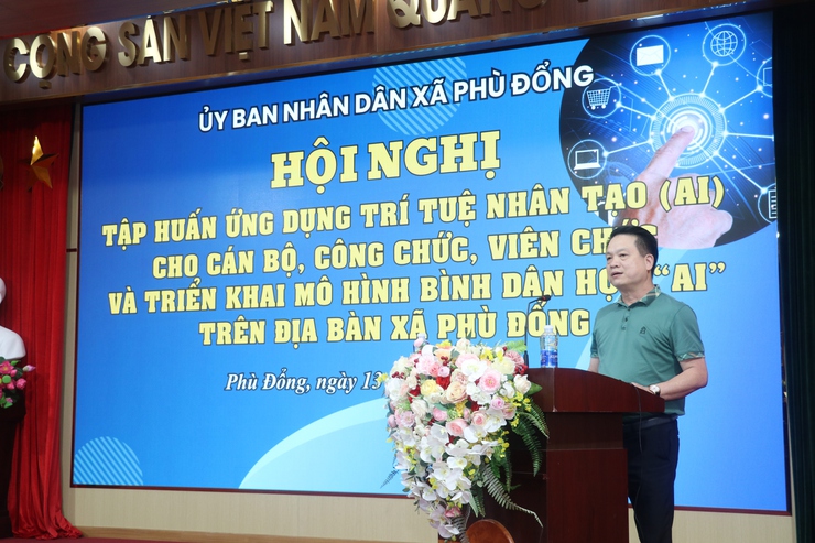 Xã Phù Đổng tập huấn ứng dụng trí tuệ nhân tạo AI cho cán bộ, công chức, viên chức- Ảnh 3.