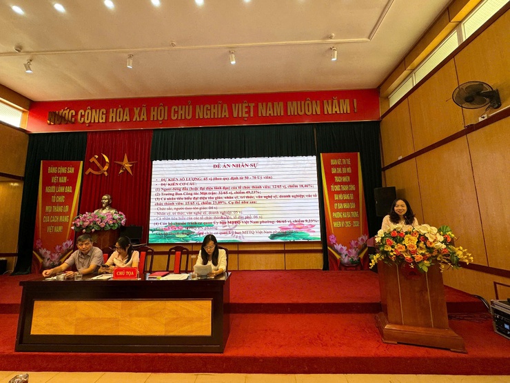 Hội nghị UB.MTTQ Việt Nam phường Hai Bà Trưng lần thứ 2, chuẩn bị cho Đại hội đại biểu MTTQ Việt Nam phường Hai Bà Trưng lần thứ  lần thứ nhất, nhiệm kỳ 2025 – 2030: Thông qua Đề án nhân sự khóa I, nhiệm kỳ 2025 - 2030.- Ảnh 1.