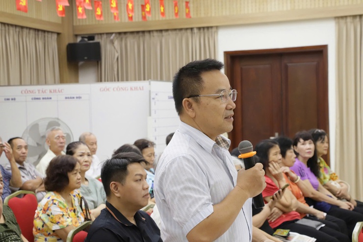 HĐND phường Cửa Nam tiếp xúc cử tri chuyên đề về công tác đảm bảo trật tự đô thị, vệ sinh môi trường- Ảnh 7.