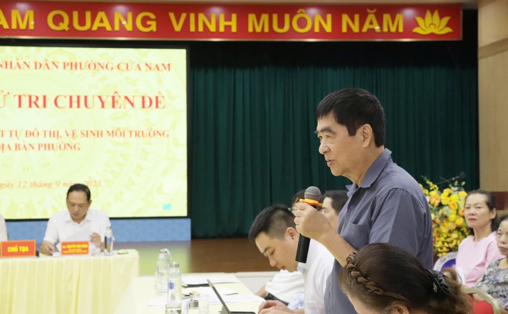 HĐND phường Cửa Nam tiếp xúc cử tri chuyên đề về công tác đảm bảo trật tự đô thị, vệ sinh môi trường- Ảnh 5.