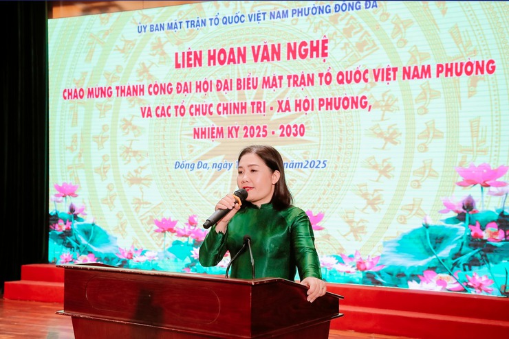 Liên hoan văn nghệ chào mừng thành công Đại hội Đại biểu MTTQ và các tổ chức chính trị phường Đống Đa- Ảnh 12.