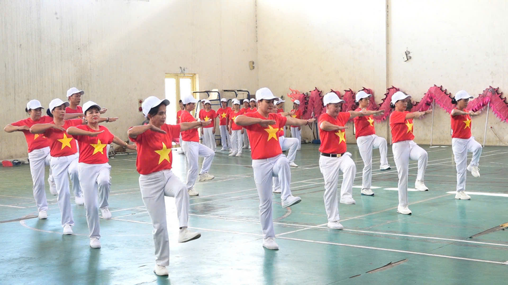 SÔI NỔI CÁC NỘI DUNG THI THỂ DỤC DƯỠNG SINH VÀ LÂN – SƯ – RỒNG TRONG CHƯƠNG TRÌNH ĐẠI HỘI THỂ DỤC THỂ THAO XÃ DÂN HÒA LẦN THỨ I NĂM 2025- Ảnh 5.