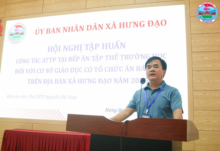UBND Xã Hưng Đạo Tổ Chức Hội Nghị Tập Huấn Công Tác An Toàn Thực Phẩm Tại Bếp Ăn Tập Thể Trường Học Năm 2025- Ảnh 4.