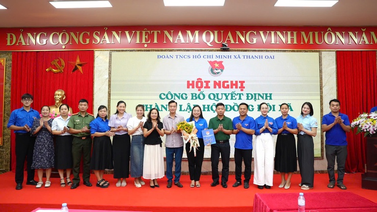 Đoàn Thanh niên xã Thanh Oai Công bố quyết định thành lập Hội đồng đội xã và các chi Đoàn trực thuộc- Ảnh 2.