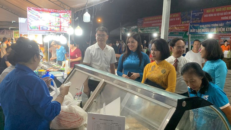 Ngày hội "Người Việt Nam ưu tiên dùng hàng Việt Nam"- Ảnh 4.