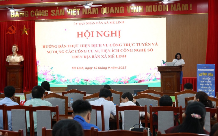 Mê Linh: Hướng dẫn thực hiện dịch vụ công trực tuyến và sử dụng các công cụ AI, tiện ích công nghệ số.- Ảnh 1.