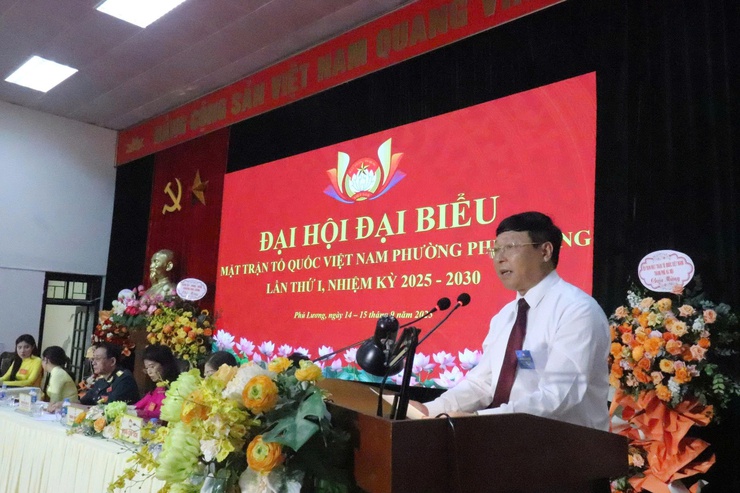 Ủy ban MTTQ Việt Nam phường Phú Lương tổ chức thành công Đại hội Đại biểu lần thứ I, nhiệm kỳ 2025 - 2030.- Ảnh 4.