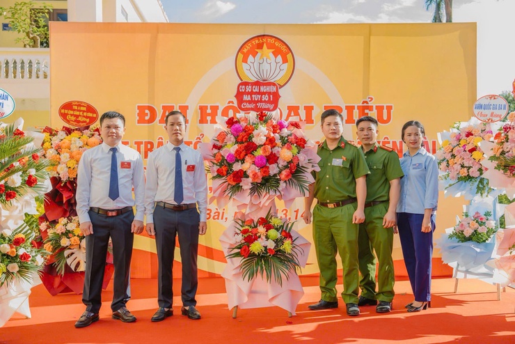 CHÚC MỪNG THÀNH CÔNG ĐẠI HỘI ĐẠI BIỂU MẶT TRẬN TỔ QUỐC VIỆT NAM XÃ YÊN BÀI LẦN THỨ NHẤT, NHIỆM KỲ 2025 – 2030- Ảnh 4.