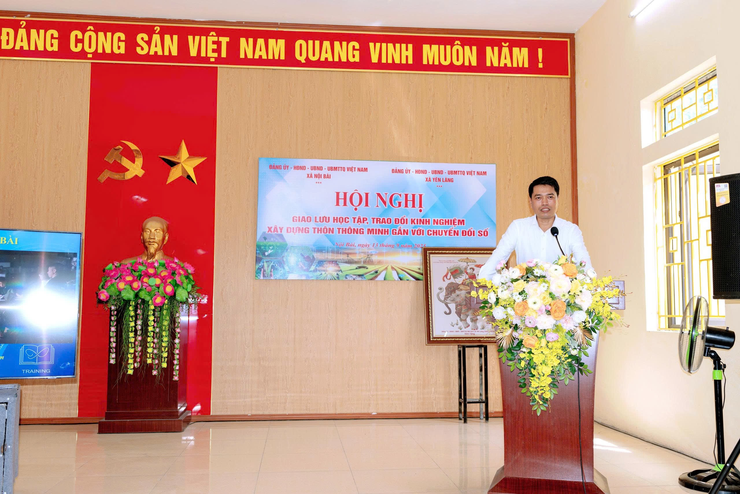 XÃ YÊN LÃNG HỌC TẬP, TRAO ĐỔI KINH NGHIỆM XÂY DỰNG THÔN THÔNG MINH GẮN VỚI CHUYỂN ĐỔI SỐ TẠI XÃ NỘI BÀI.- Ảnh 2.