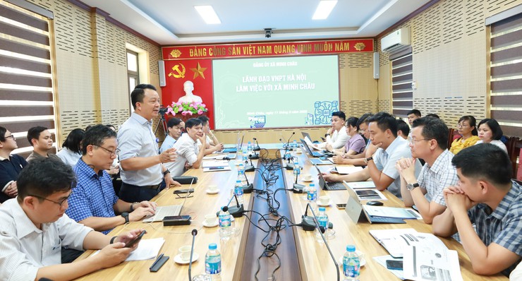 Lãnh đạo VNPT Hà Nội: làm việc với xã Minh Châu về công tác chuyển đổi số- Ảnh 1.
