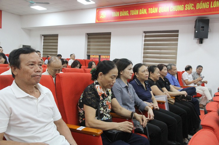 Sáng 16-9, diễn ra hội nghị toàn quốc quán triệt 4 nghị quyết của Bộ Chính trị- Ảnh 4.