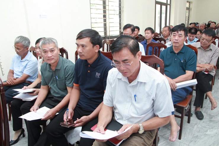 UBND xã Hòa Xá tổ chức hội nghị triển khai kế hoạch thu nộp thuế sử dụng đất phi nông nghiệp bằng eTax Mobile- Ảnh 6.