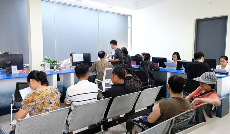 Xã Thanh Trì: Chính quyền địa phương 2 cấp hướng tới nền hành chính hiện đại, phục vụ- Ảnh 4.