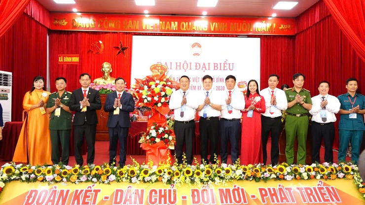 167 đại biểu dự Đại hội Mặt trận Tổ quốc xã Bình Minh lần thứ I nhiệm kỳ 2025- 2030- Ảnh 3.