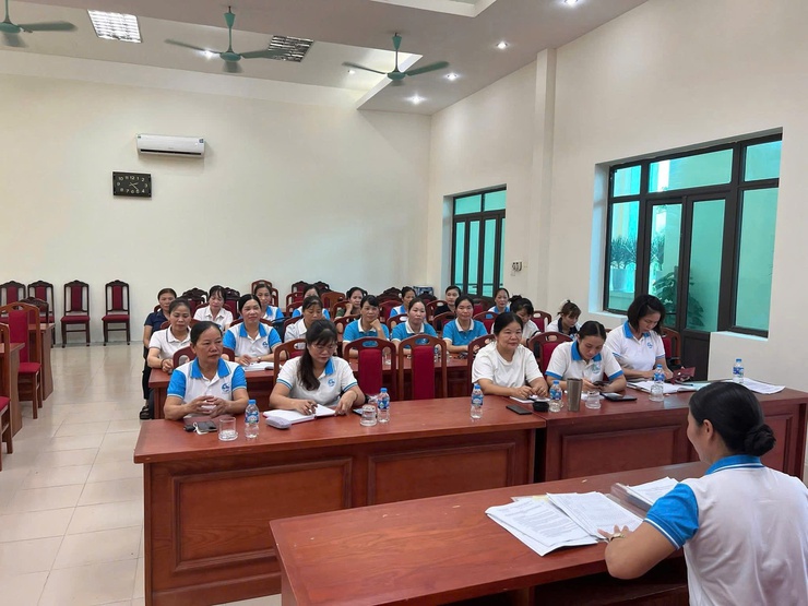  Hội LHPN xã Yên Bài  tổ chức các bước quy trình giới thiệu nhân sự tham gia Hội LHPN xã Yên Bài khoá I, nhiệm kỳ 2025-2030.- Ảnh 2.