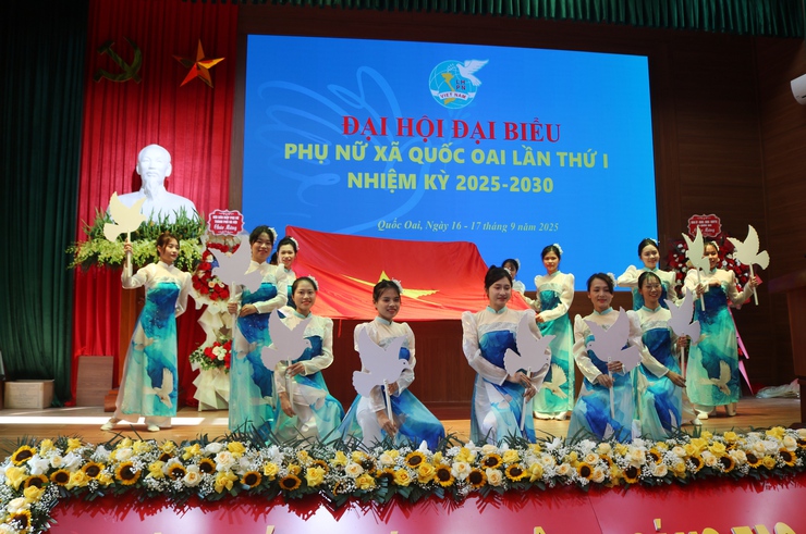 Hội LHPN xã Quốc Oai phát huy truyền thống đoàn kết, sáng tạo, xây dựng xã Quốc Oai giàu đẹp, văn minh, hiện đại trong thời kỳ mới- Ảnh 23.