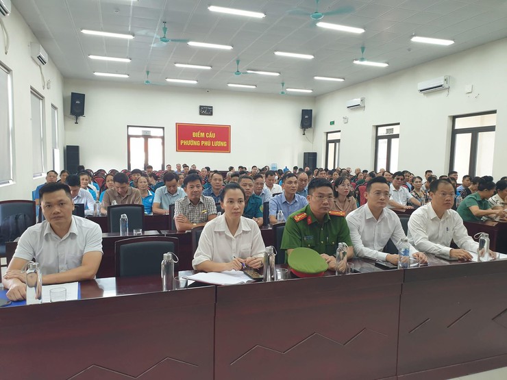 Phường Phú Lương tham dự Hội nghị toàn quốc quán triệt, triển khai các nghị quyết của Bộ Chính trị- Ảnh 2.