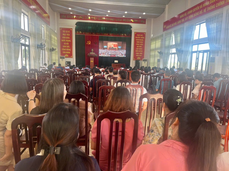 ĐẢNG ỦY XÃ PHÚC SƠN THAM GIA HỘI NGHỊ TRỰC TUYẾN TOÀN QUỐC TRIỂN KHAI NGHỊ QUYẾT 59-NQ/TW- Ảnh 1.