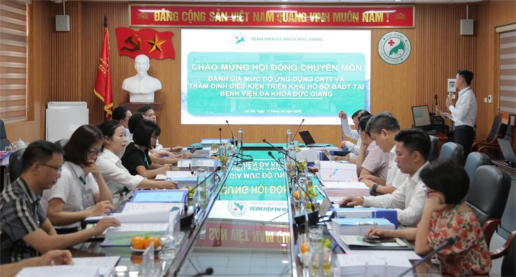 BVĐK Đức Giang chính thức đủ điều kiện triển khai Bệnh án điện tử từ ngày 01/10- Ảnh 1.