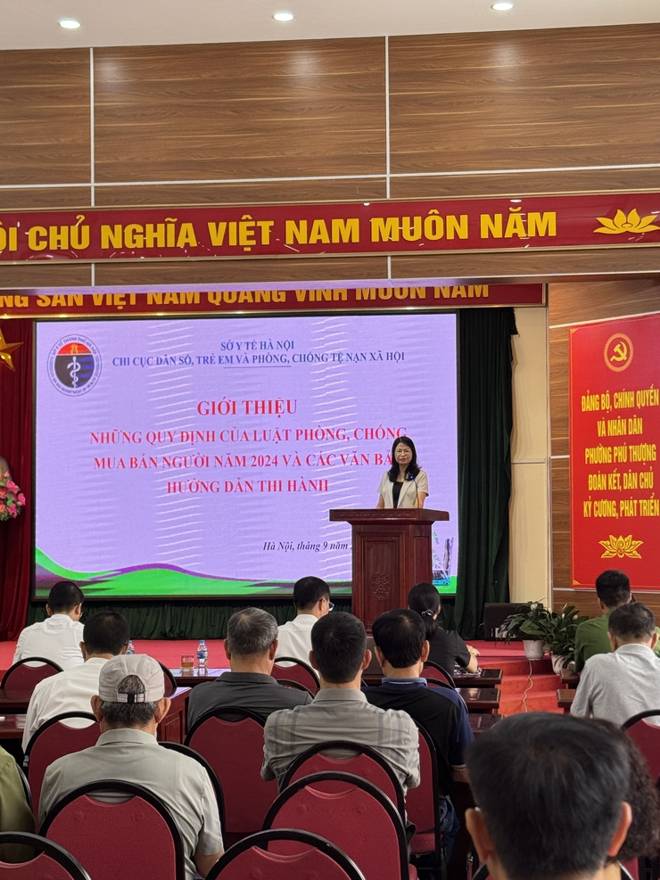 Hội nghị tập huấn, tuyên truyền phòng chống mua bán người năm 2025 tại phường Phú Thượng- Ảnh 2.