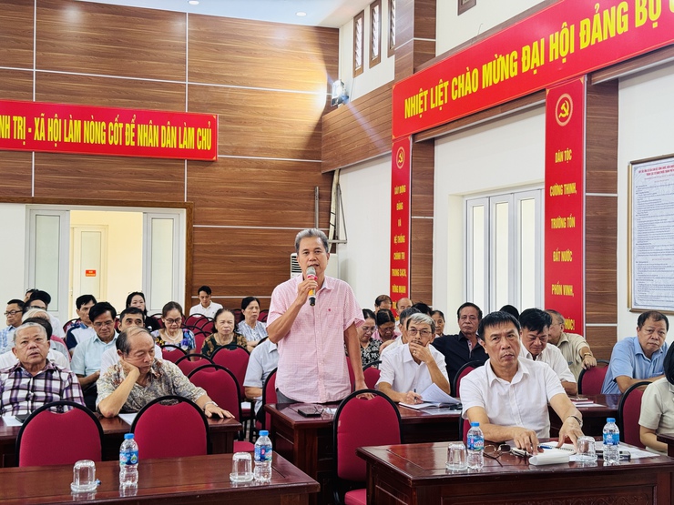 PHƯỜNG PHÚ THƯỢNG TỔ CHỨC HỘI NGHỊ ĐỐI THOẠI VỀ CÔNG TÁC VỆ SINH MÔI TRƯỜNG- Ảnh 3.