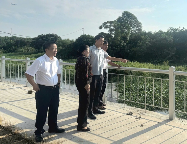 CHỦ TỊCH UBND XÃ NỘI BÀI HỒ VIỆT HÙNG LÀM VIỆC VỚI THÔN ĐÔNG VÀ THÔN ĐOÀI- Ảnh 4.
