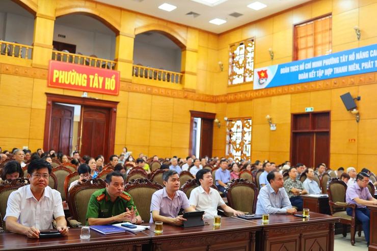 Tây Hồ: Tiếp sóng hội nghị quán triệt, triển khai thực hiện 4 Nghị quyết của Bộ Chính trị trên toàn quốc- Ảnh 2.