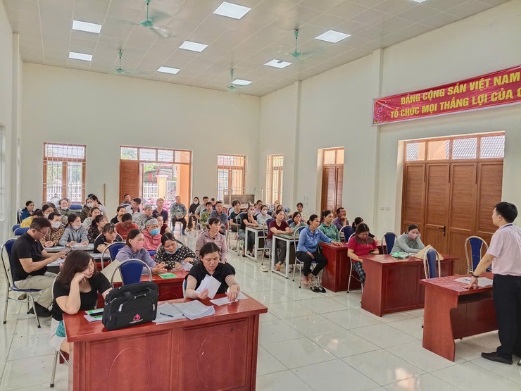 NHCSXH Ba Vì Tổ chức đối chiếu, phân loại nợ năm 2025 trên địa bàn xã Yên Bài- Ảnh 2.