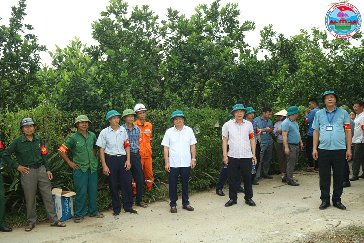 CƯỠNG CHẾ CÁC CÔNG TRÌNH VI PHẠM TRÊN ĐỊA BÀN XÃ HƯNG ĐẠO- Ảnh 1.