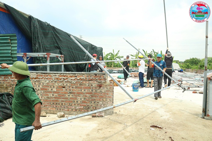 CƯỠNG CHẾ CÁC CÔNG TRÌNH VI PHẠM TRÊN ĐỊA BÀN XÃ HƯNG ĐẠO- Ảnh 7.