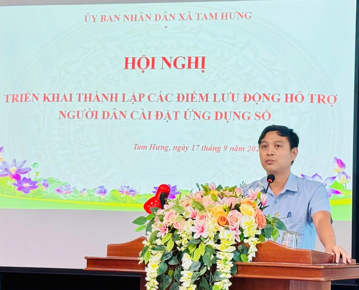 Tam Hưng ra quân chiến dịch 45 ngày đêm hỗ trợ chuyển đổi số: Quyết tâm xây dựng công dân số- Ảnh 1.