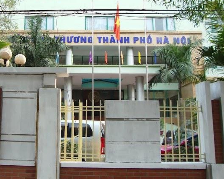Ảnh có chứa ngoài trời, văn bản, tòa nhà, cây cối  Nội dung do AI tạo ra có thể không chính xác.