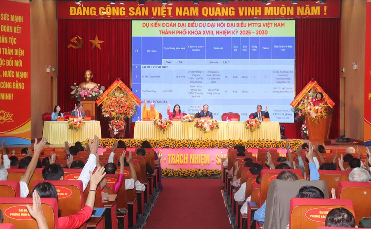 Hiệp thương cử 4 vị trong Ban Thường trực Ủy ban Mặt trận Tổ quốc phường Bạch Mai khoá I- Ảnh 5.