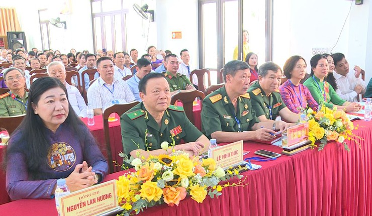 Đại hội Mặt trận Tổ quốc Việt Nam xã Phúc Lộc lần thứ I,

nhiệm kỳ 2025-2030 thành công tốt đẹp- Ảnh 1.