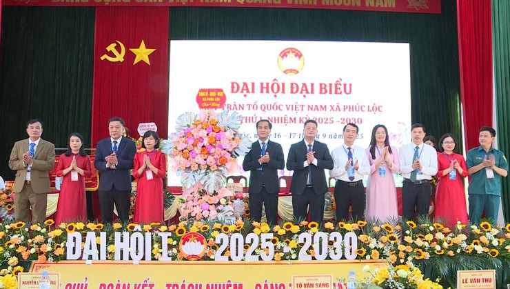 Đại hội Mặt trận Tổ quốc Việt Nam xã Phúc Lộc lần thứ I,

nhiệm kỳ 2025-2030 thành công tốt đẹp- Ảnh 6.