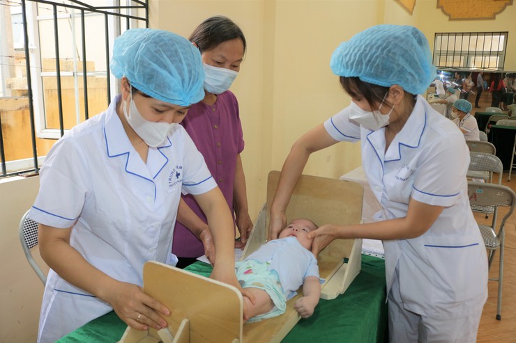 Nghị quyết số 72/-NQ/TW: Giải pháp đột phá, tăng cường bảo vệ, chăm sóc và nâng cao sức khỏe nhân dân- Ảnh 1. Nghị quyết số 72/-NQ/TW: Giải pháp đột phá, tăng cường bảo vệ, chăm sóc và nâng cao sức khỏe nhân dân- Ảnh 1.