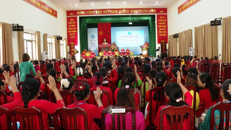 Đại hội đại biểu Hội LHPN xã Ứng Hoà: dấu mốc phát triển mới của phong trào phụ nữ và công tác hội xã Ứng Hòa trong giai đoạn mới.- Ảnh 4.
