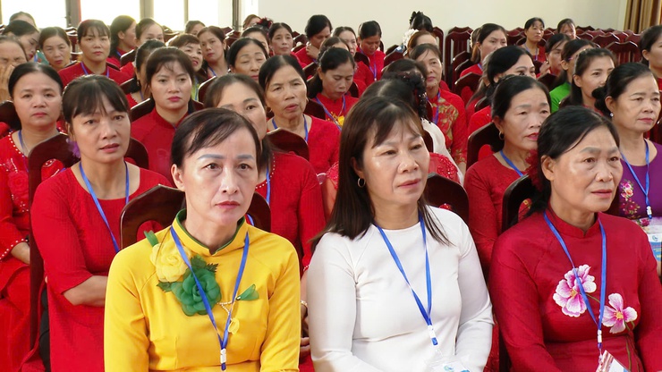 Đại hội đại biểu Hội LHPN xã Ứng Hoà: dấu mốc phát triển mới của phong trào phụ nữ và công tác hội xã Ứng Hòa trong giai đoạn mới.- Ảnh 18.