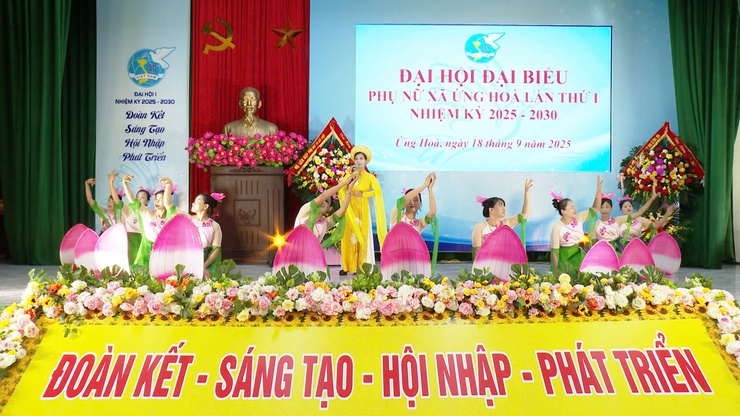 Đại hội đại biểu Hội LHPN xã Ứng Hoà: dấu mốc phát triển mới của phong trào phụ nữ và công tác hội xã Ứng Hòa trong giai đoạn mới.- Ảnh 10.