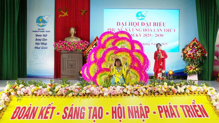 Đại hội đại biểu Hội LHPN xã Ứng Hoà: dấu mốc phát triển mới của phong trào phụ nữ và công tác hội xã Ứng Hòa trong giai đoạn mới.- Ảnh 14.